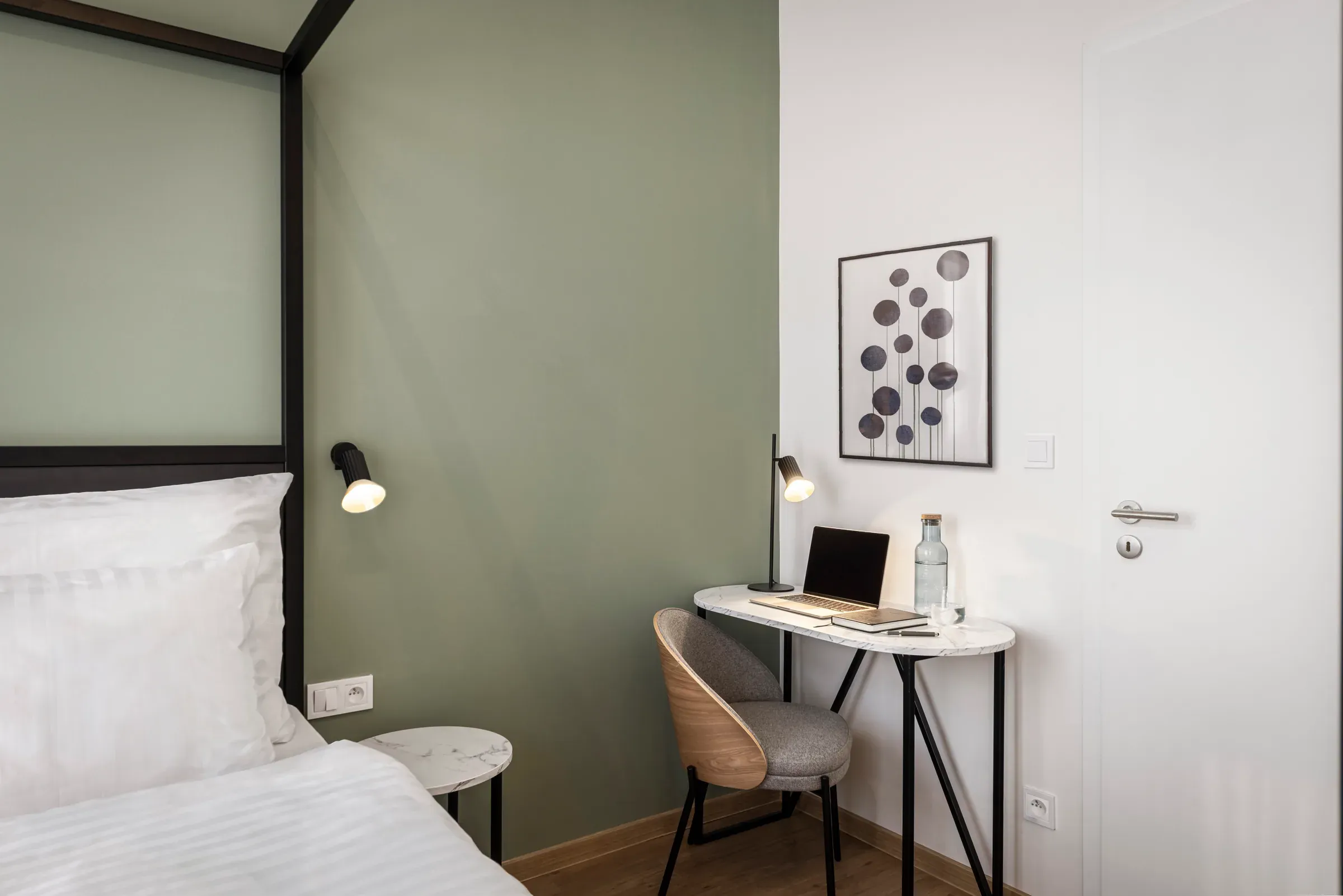 Superior Double Room with Kitchenette — Photo 3